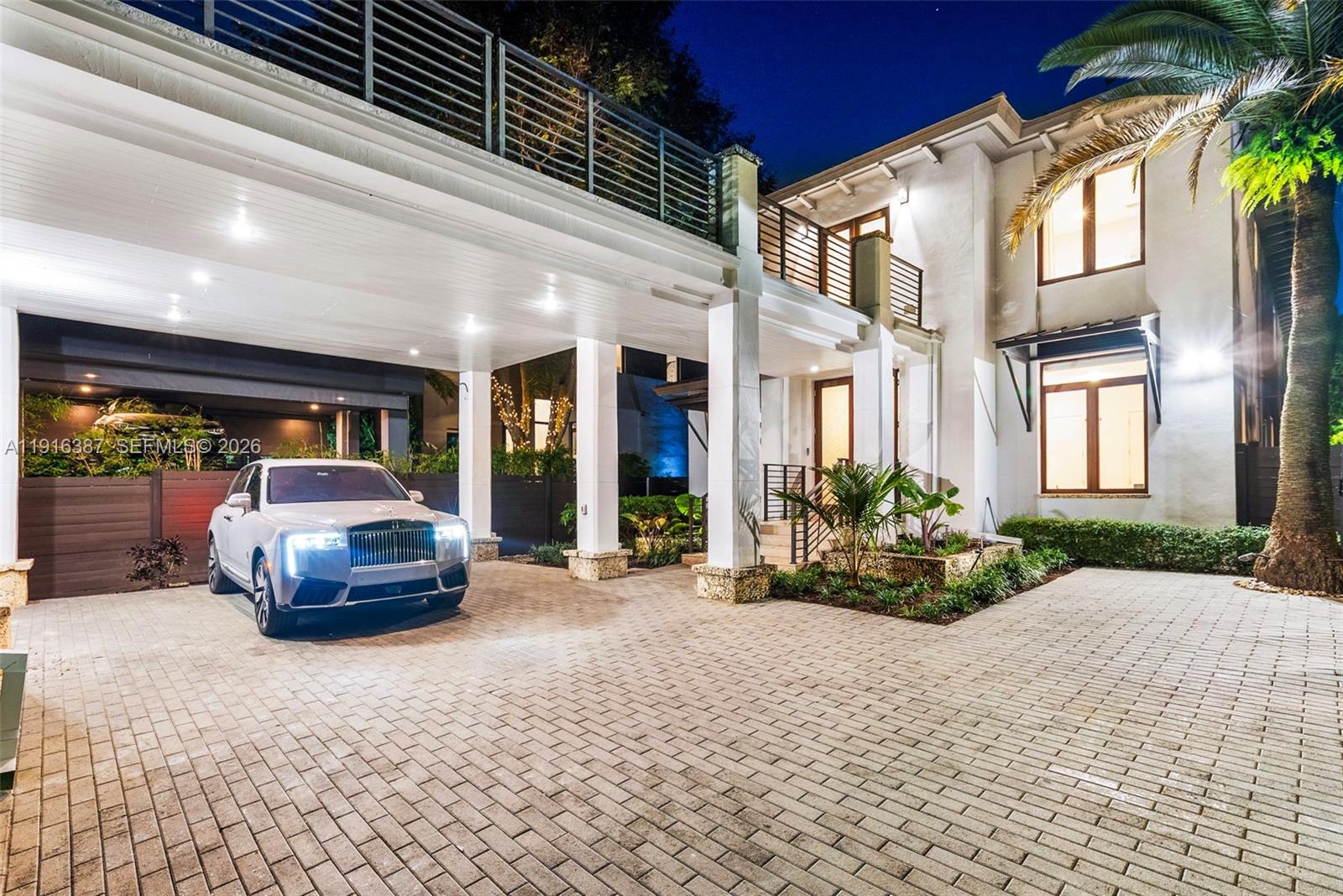 BRICKELL FLAGLER - Residential