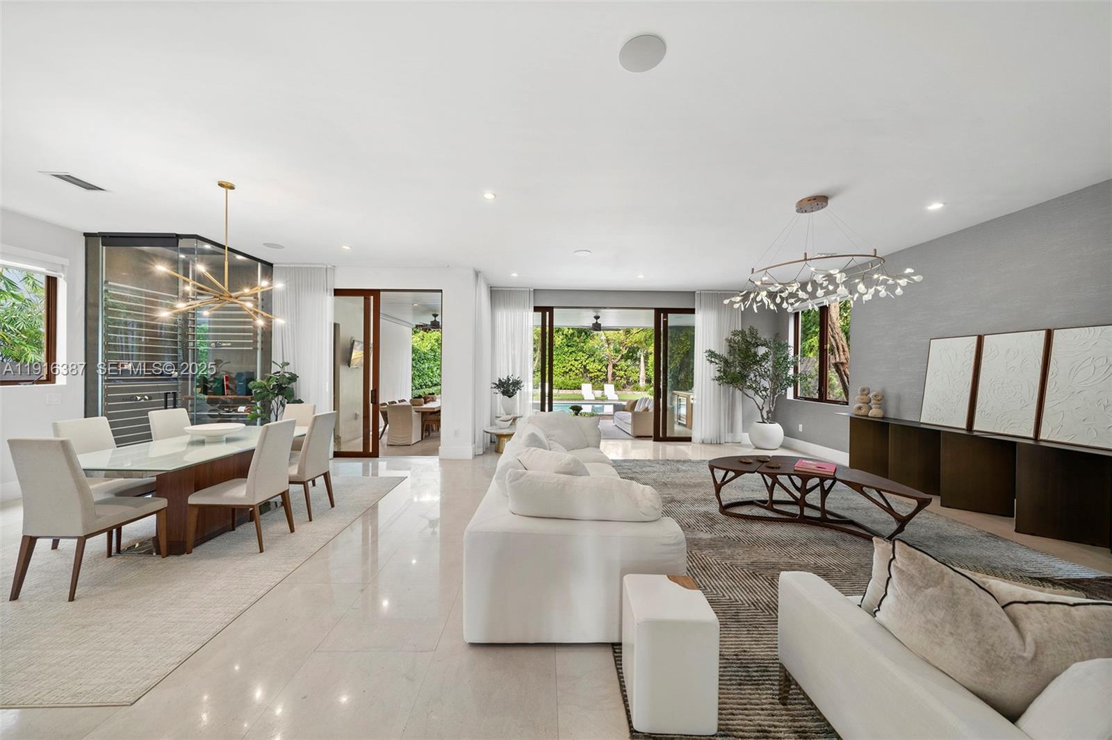 BRICKELL FLAGLER - Residential