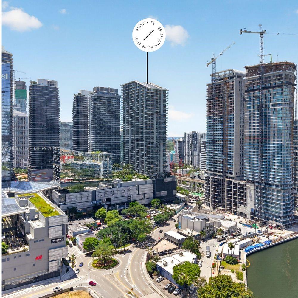 RISE CONDO - Residential