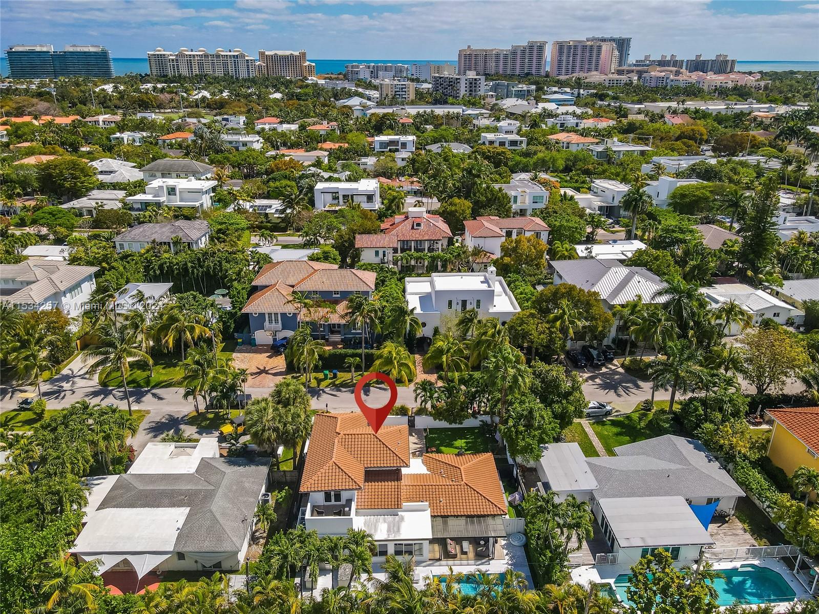 TROPICAL ISLE HOMES - Residential