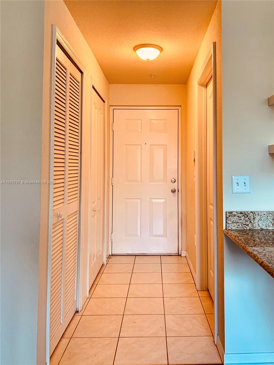 RESIDENCES AT LEGACY PLAC - Residential Lease