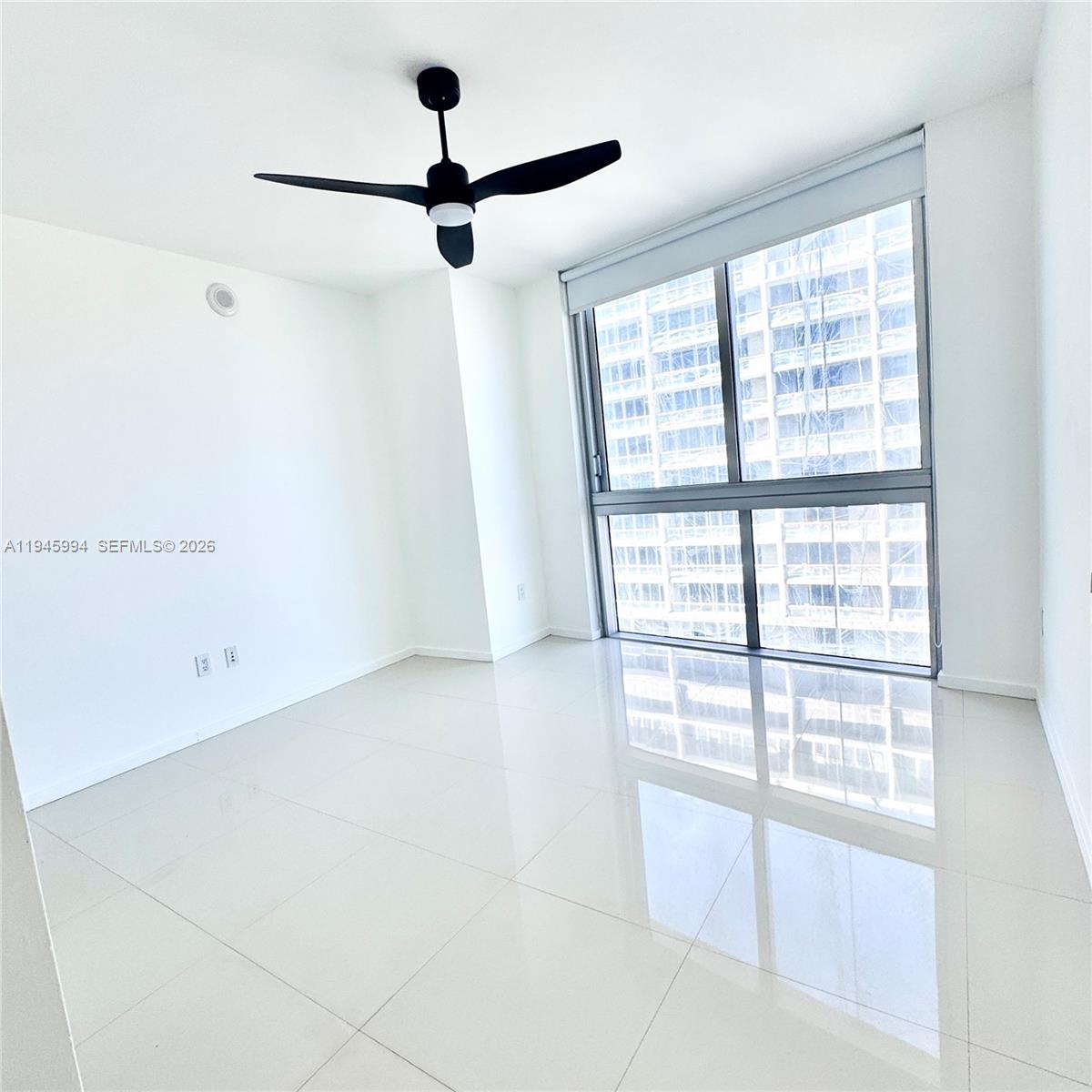 ICONBRICKELL CONDO NO 1 - Residential Lease