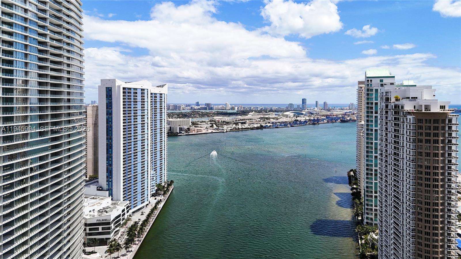 ICONBRICKELL CONDO NO 1 - Residential Lease