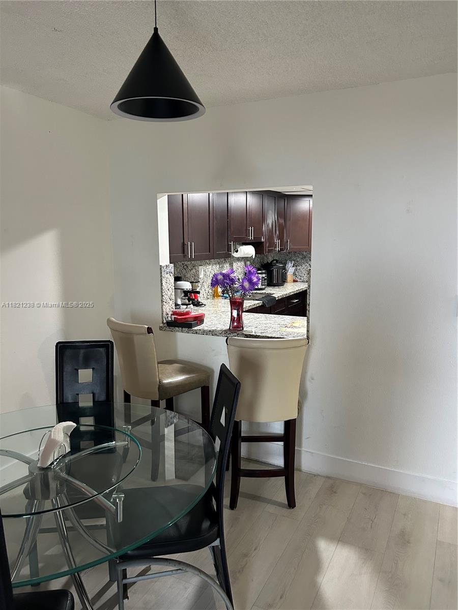 SAMARI LAKE EAST CONDO - Residential