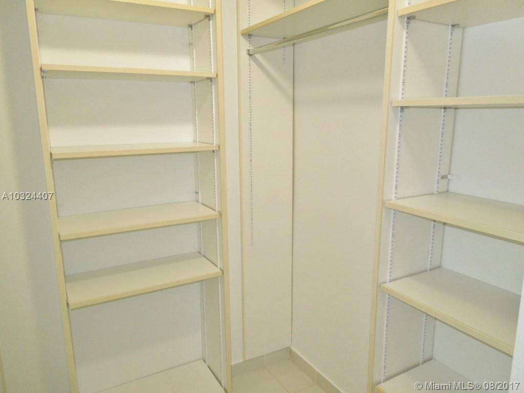 LAGO LINDO TOWNVILLAS CON - Residential Lease