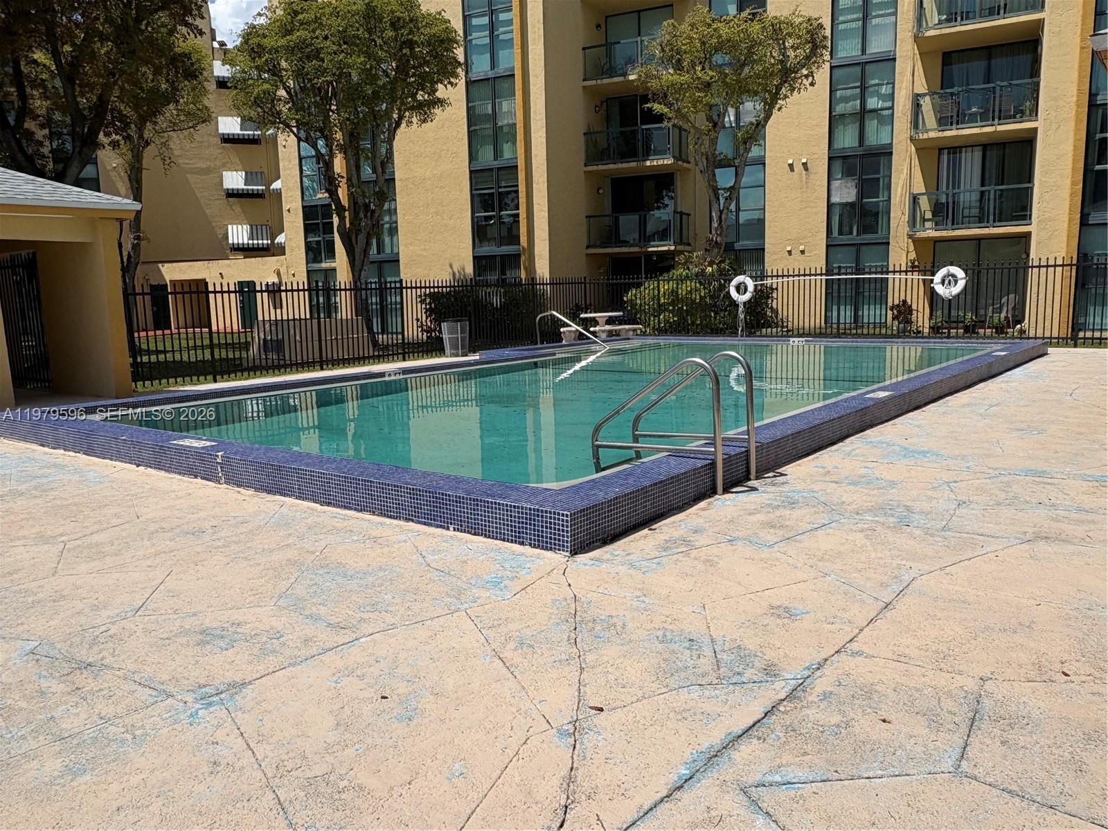 INTERNATIONAL PARK CONDO - Residential Lease