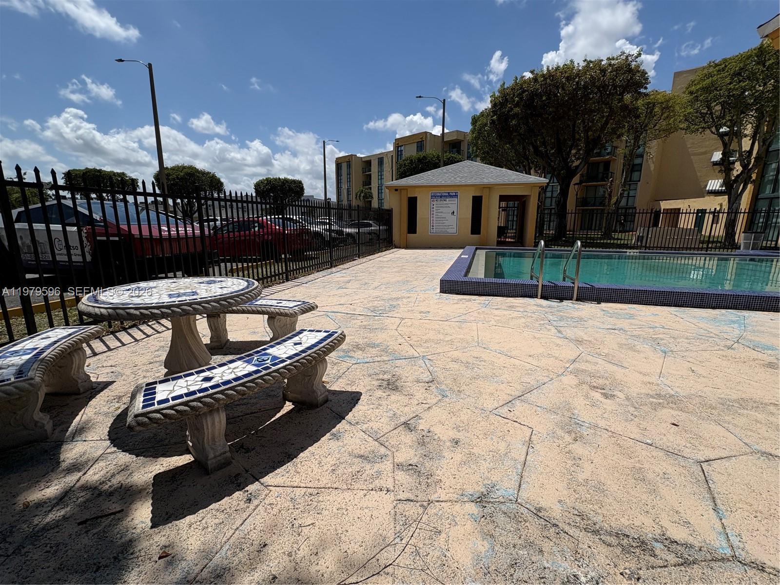 INTERNATIONAL PARK CONDO - Residential Lease