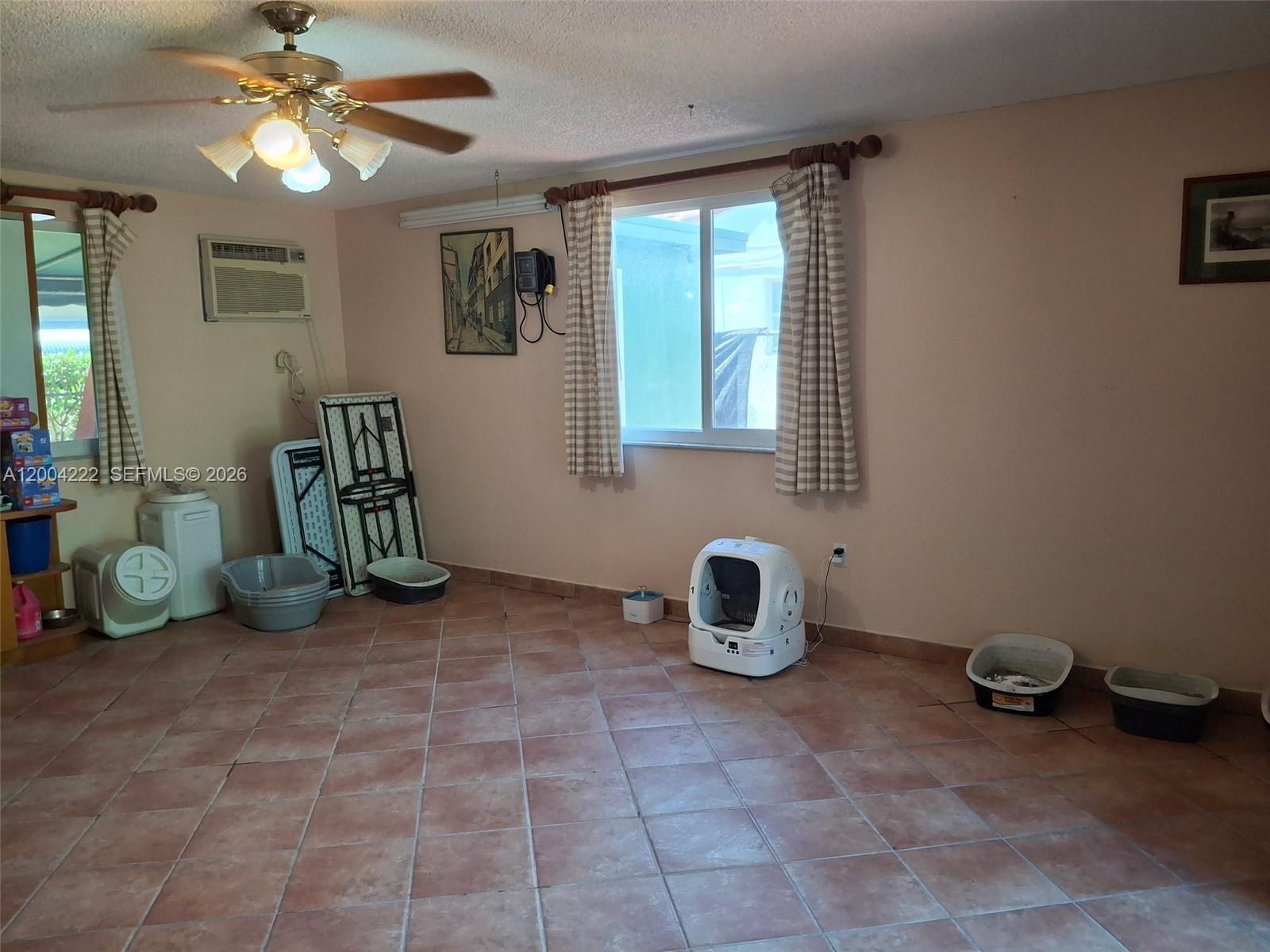 FLOYDS GROVES ESTATES - Residential