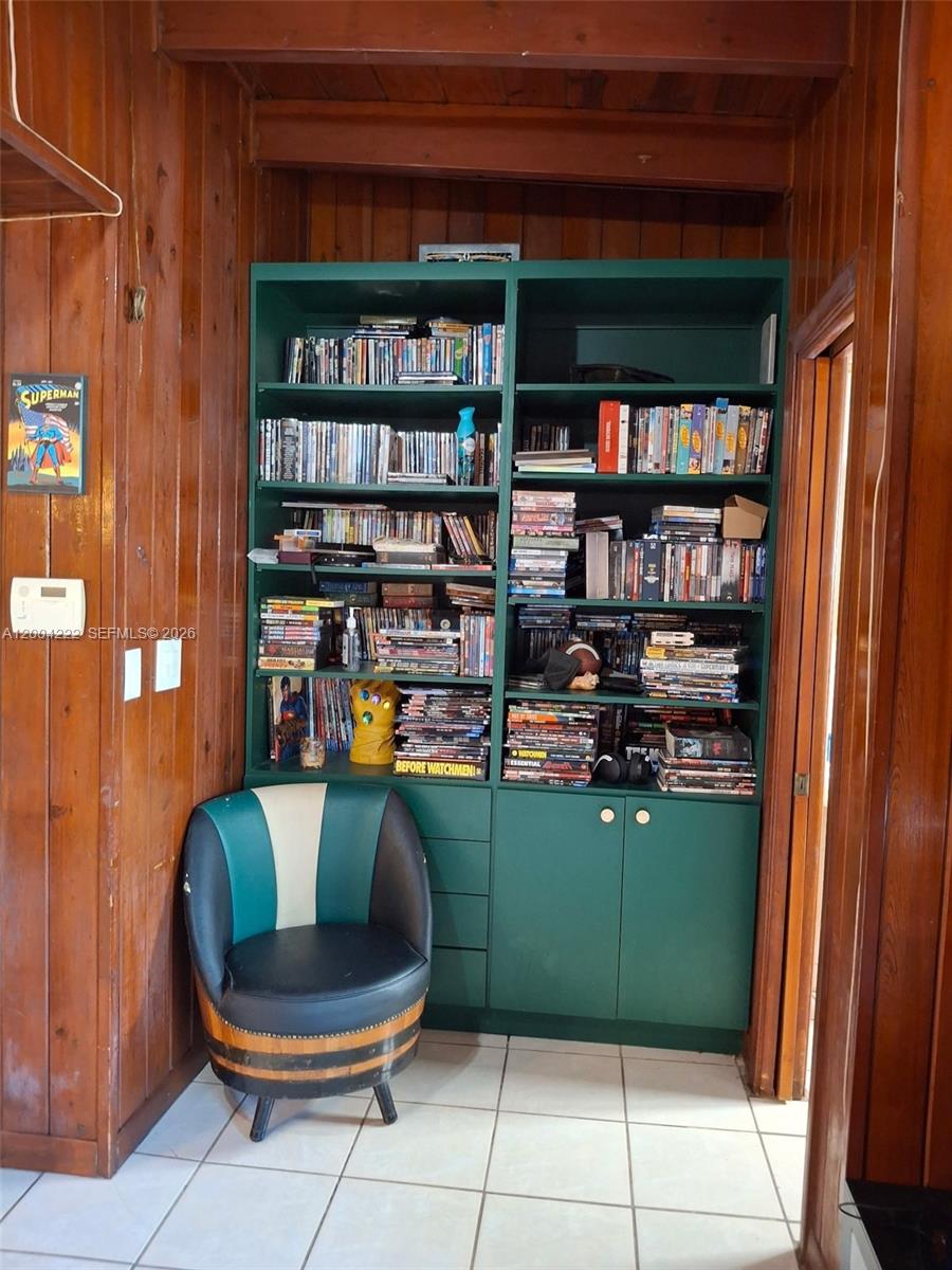 FLOYDS GROVES ESTATES - Residential