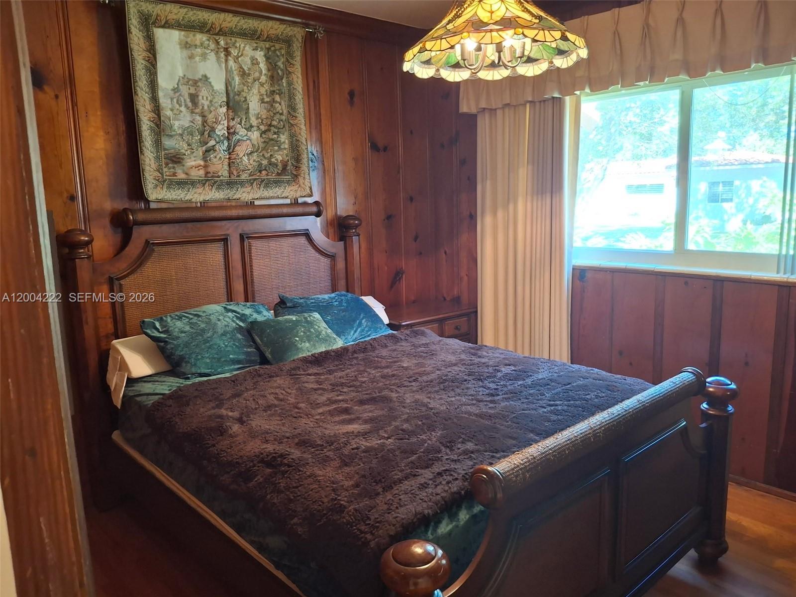 FLOYDS GROVES ESTATES - Residential