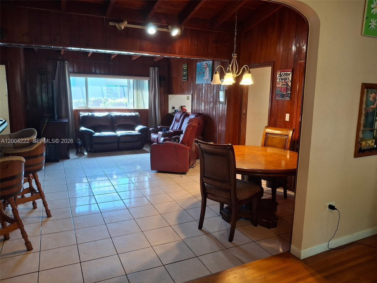 FLOYDS GROVES ESTATES - Residential