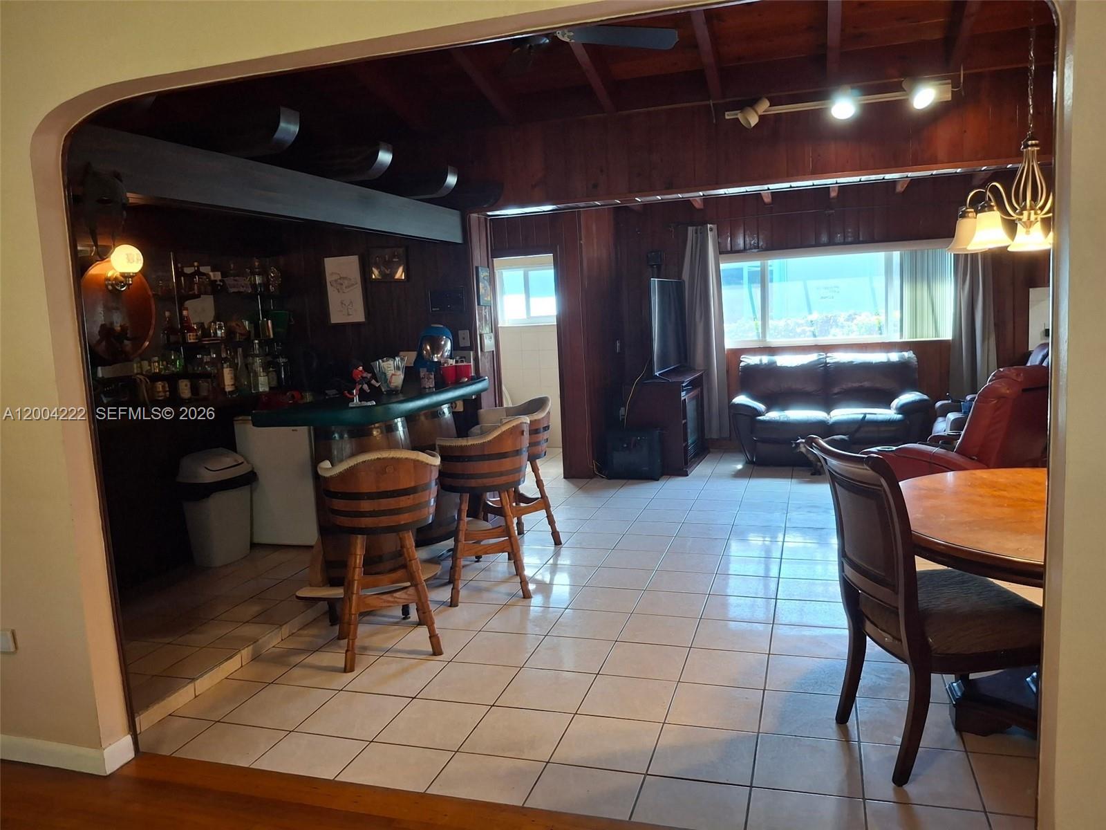 FLOYDS GROVES ESTATES - Residential