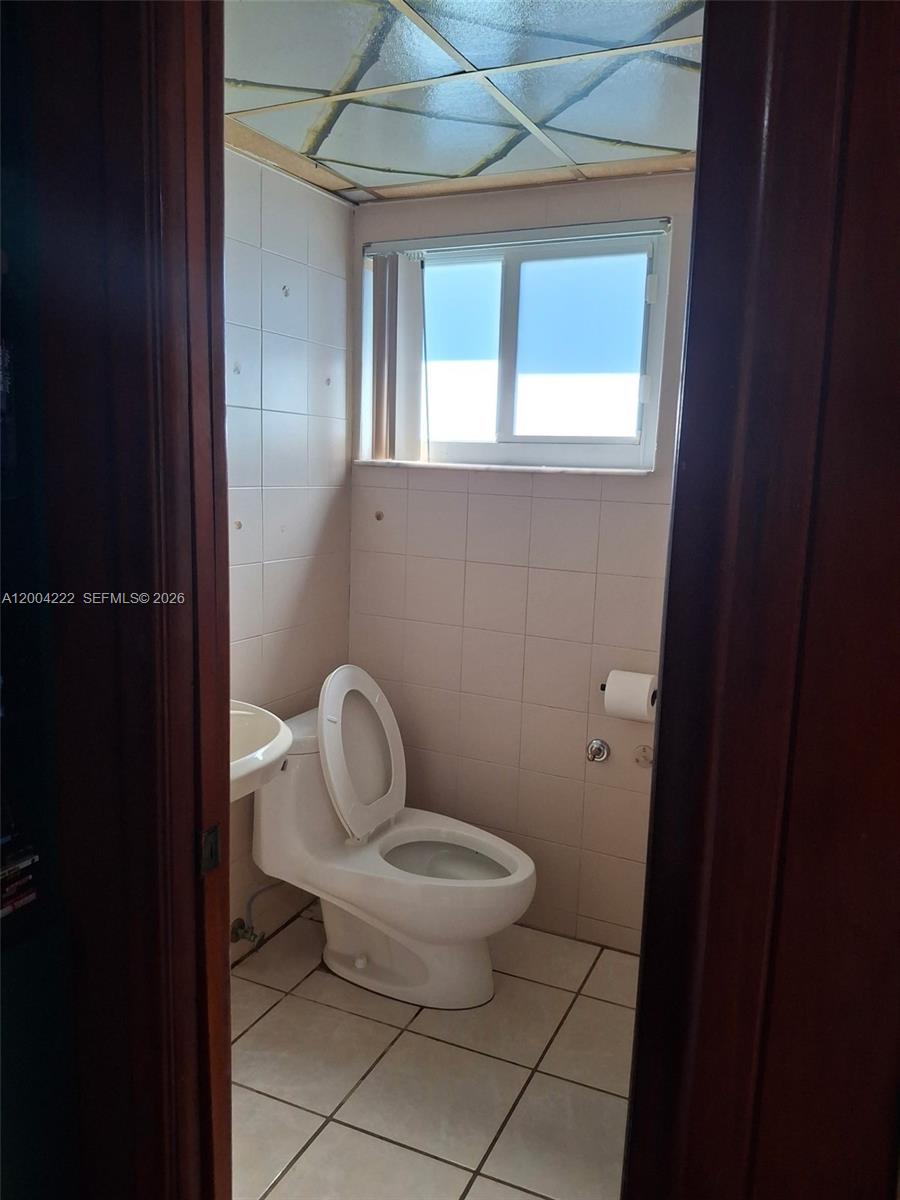 FLOYDS GROVES ESTATES - Residential