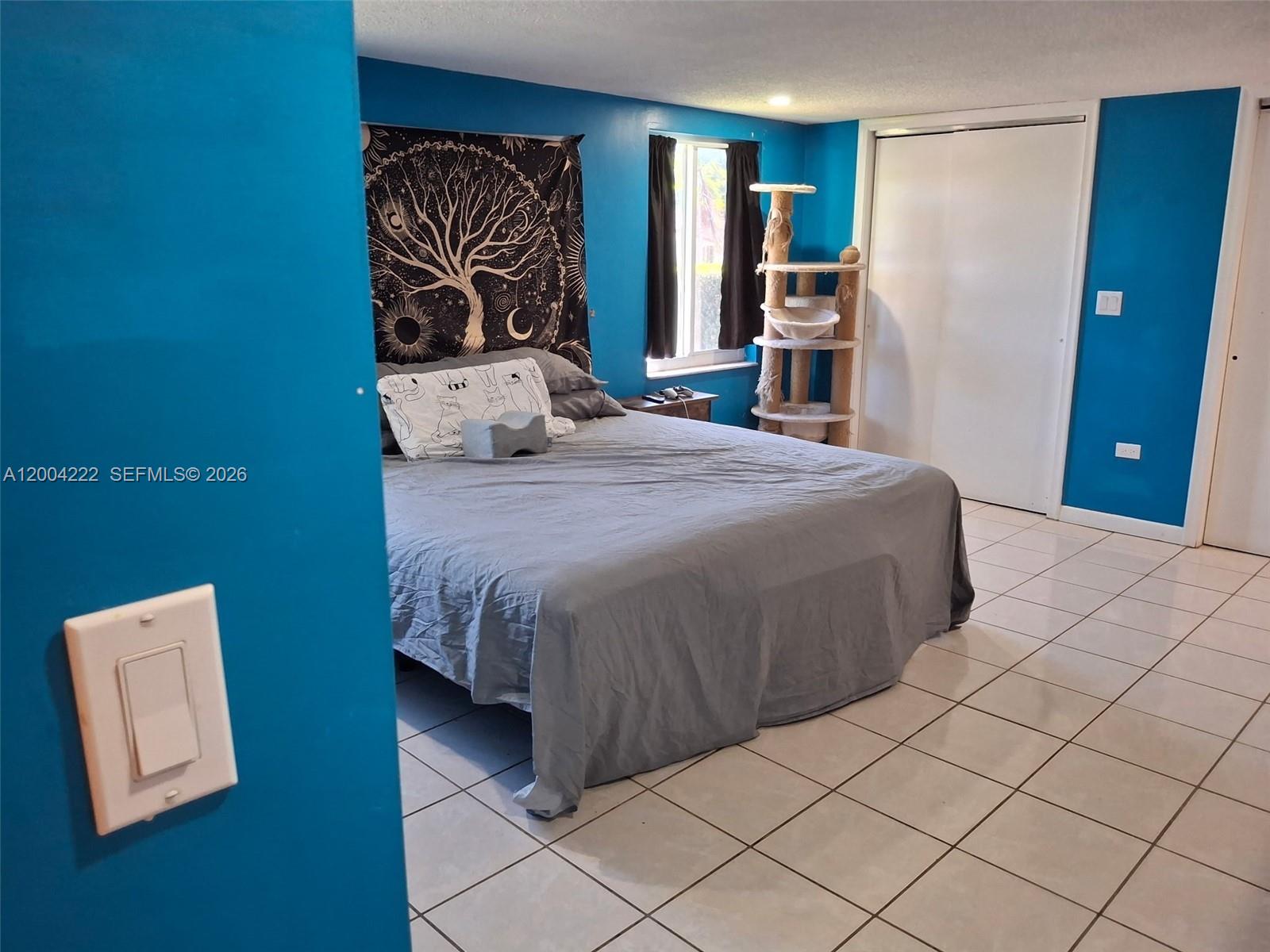 FLOYDS GROVES ESTATES - Residential