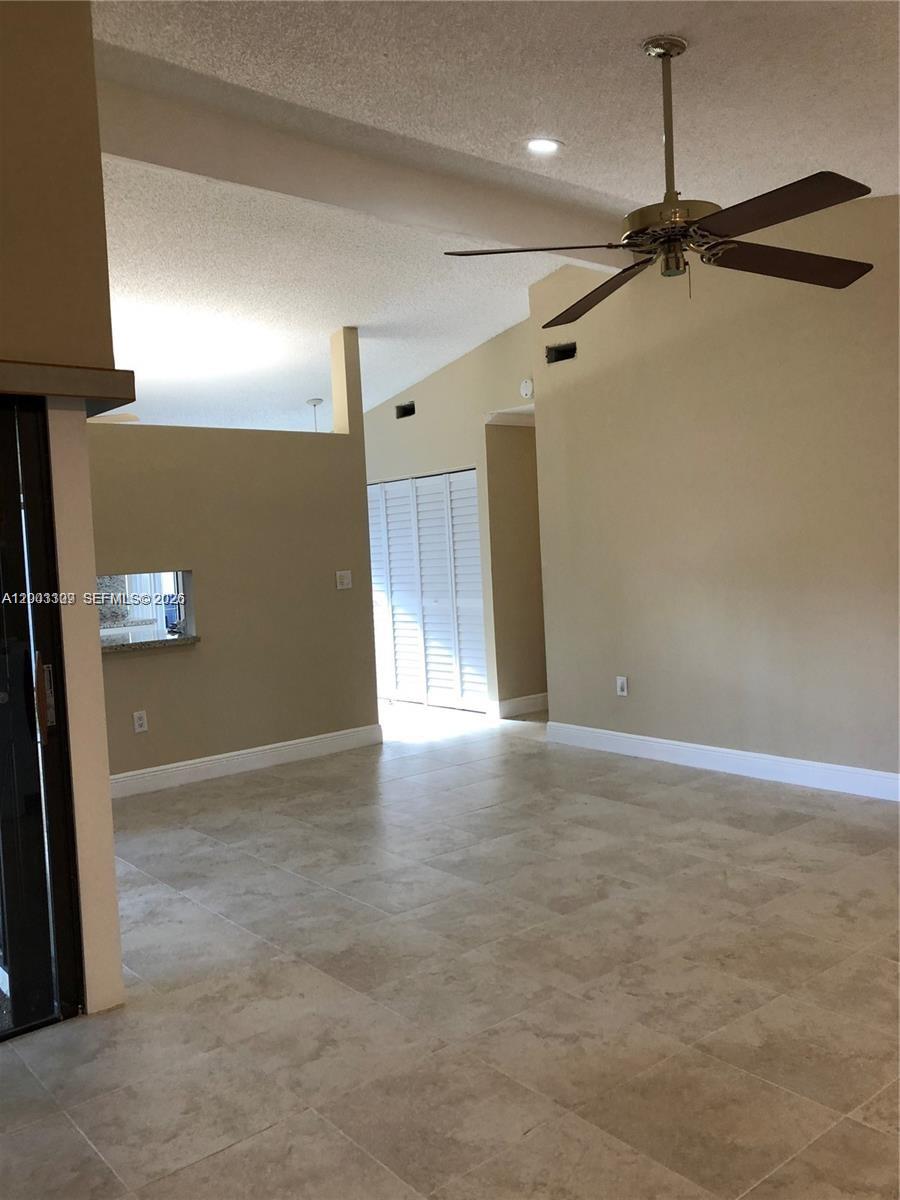 BRIAR LAKE - Residential Lease