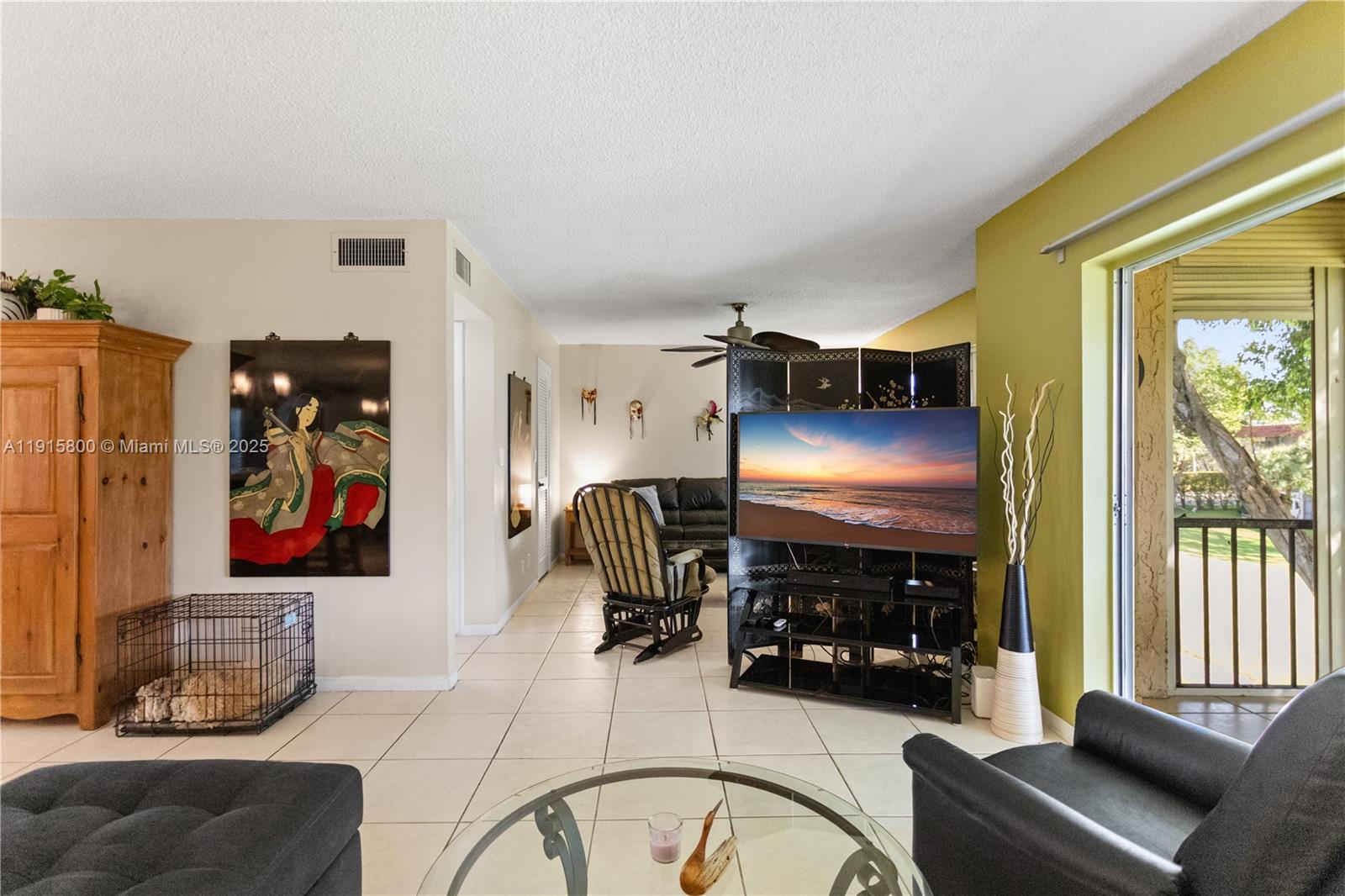 HOLLYBROOK GOLF AND - Residential