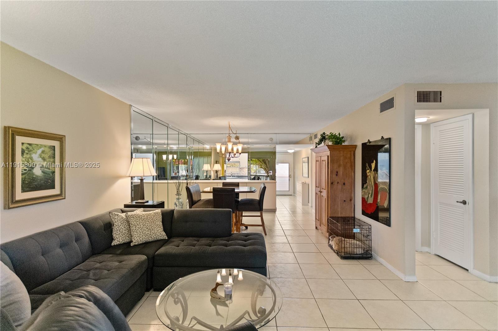 HOLLYBROOK GOLF AND - Residential