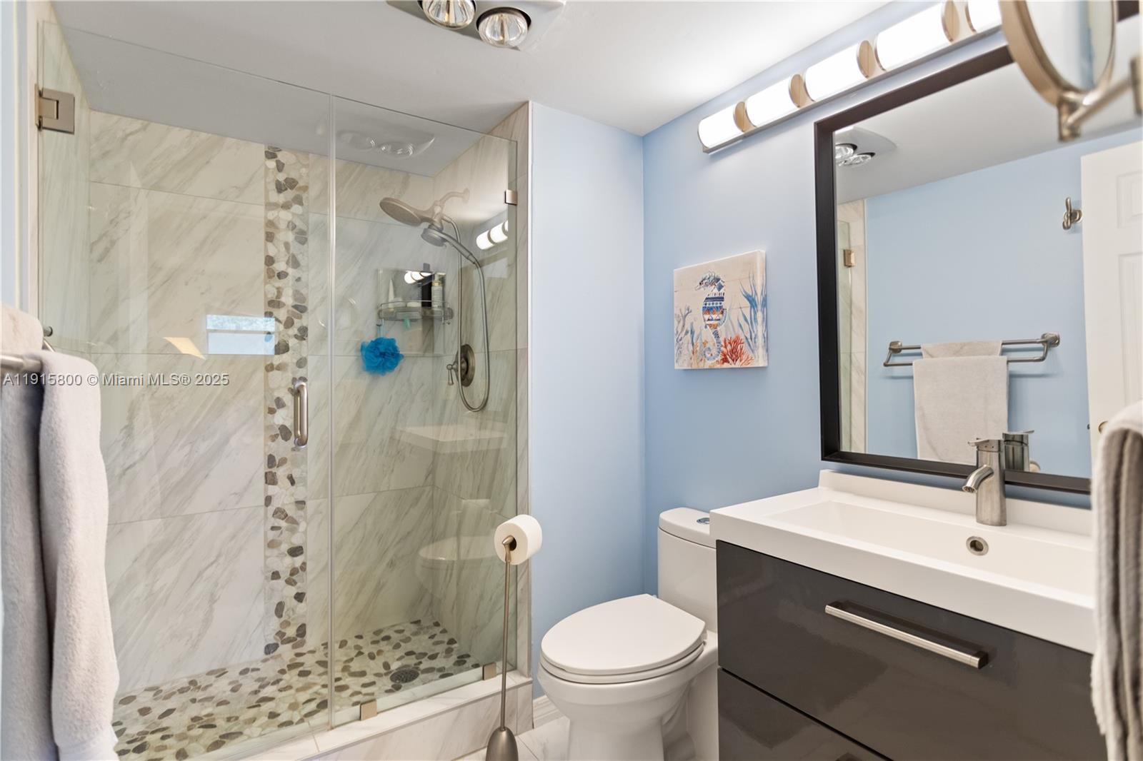 HOLLYBROOK GOLF AND - Residential