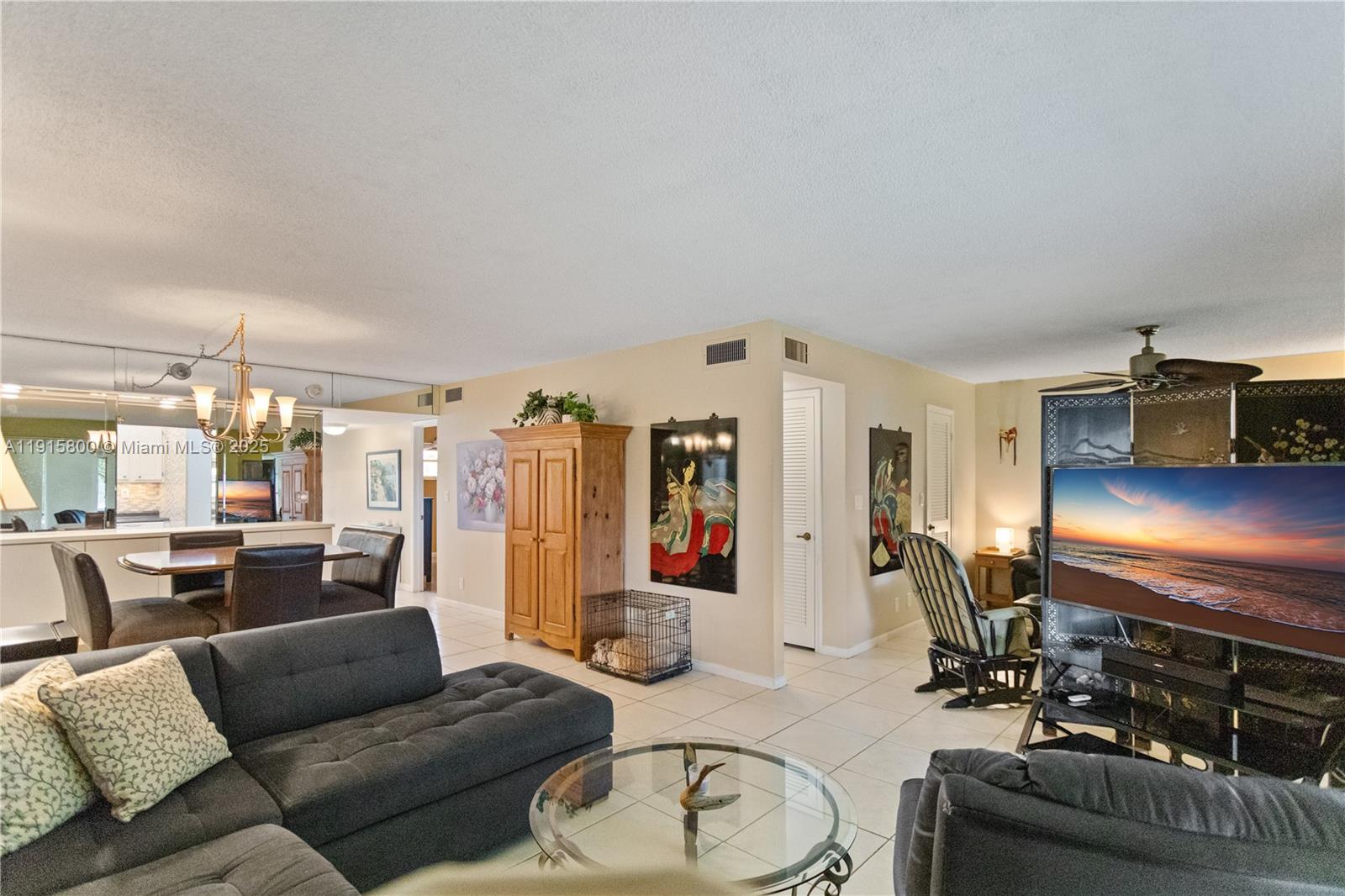 HOLLYBROOK GOLF AND - Residential