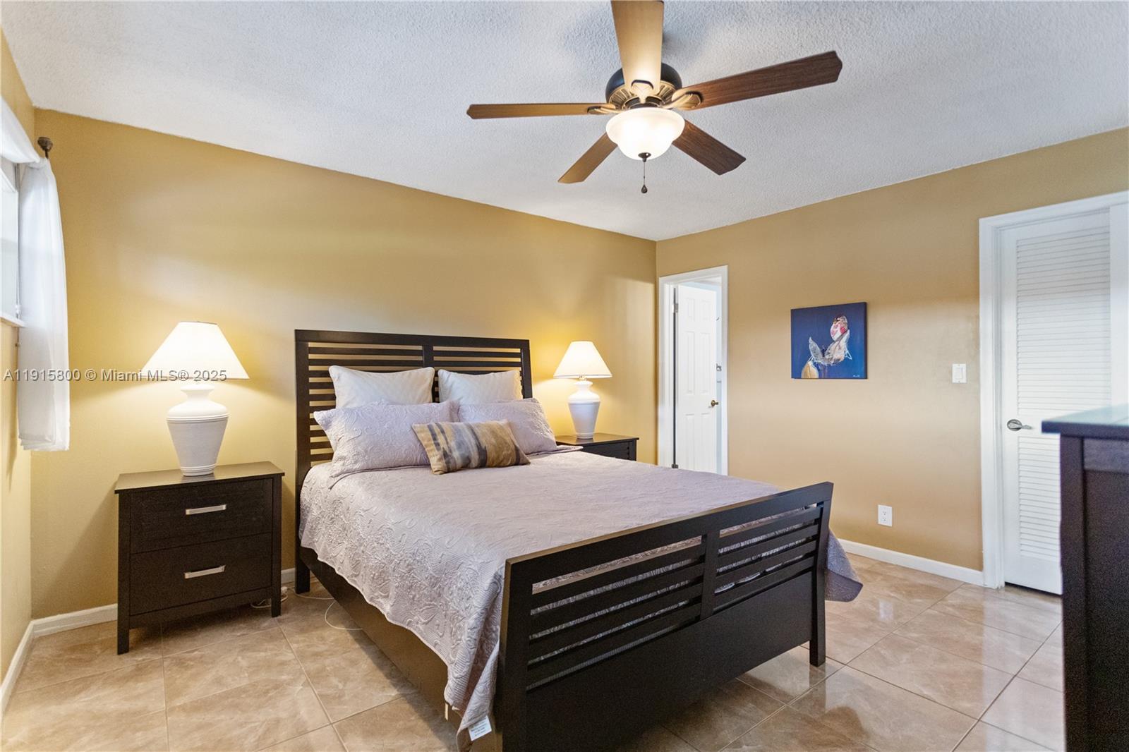 HOLLYBROOK GOLF AND - Residential