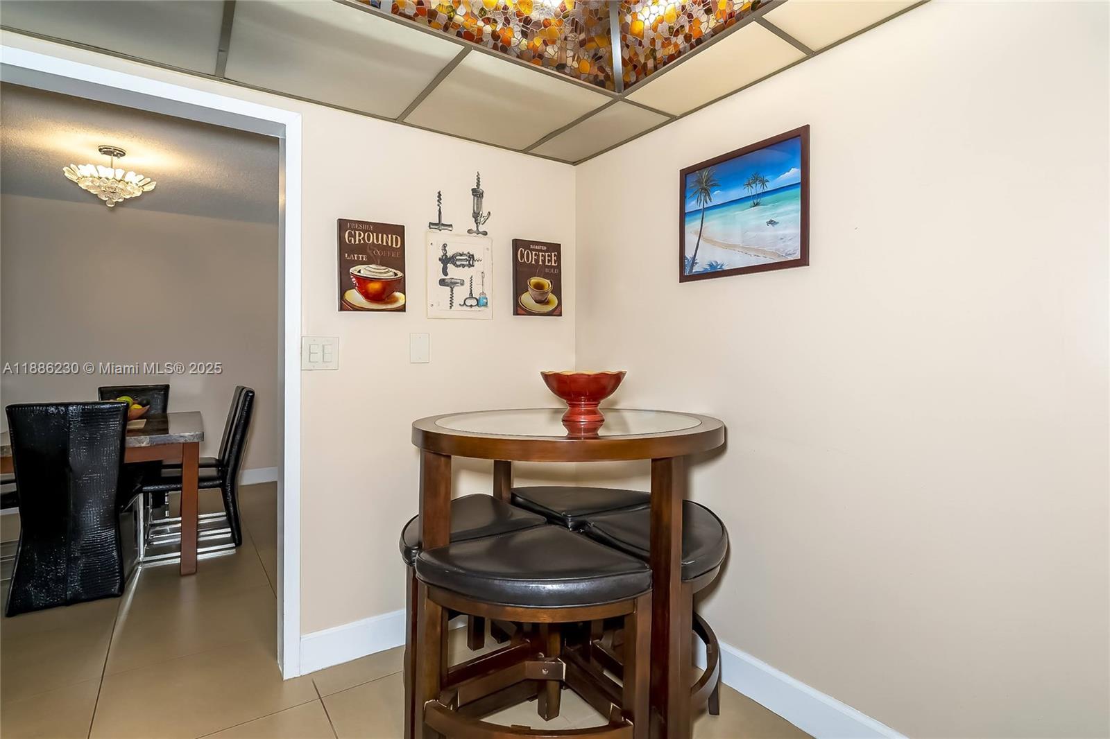 PARKER PLAZA ESTATES COND - Residential Lease