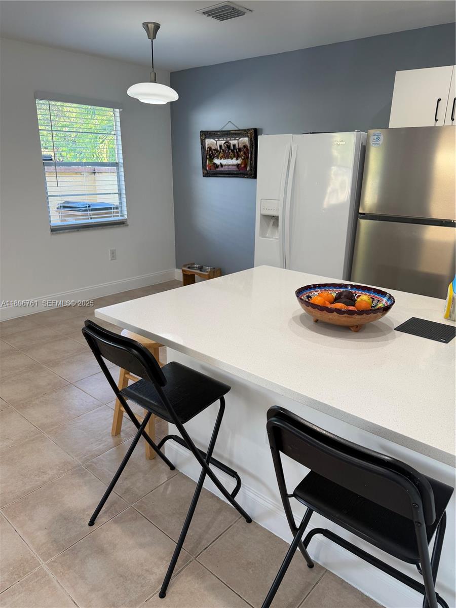 LAKE ISLAND - Residential