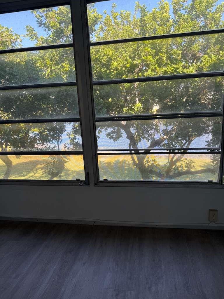 IVANHOE EAST AT CENTURY V - Residential