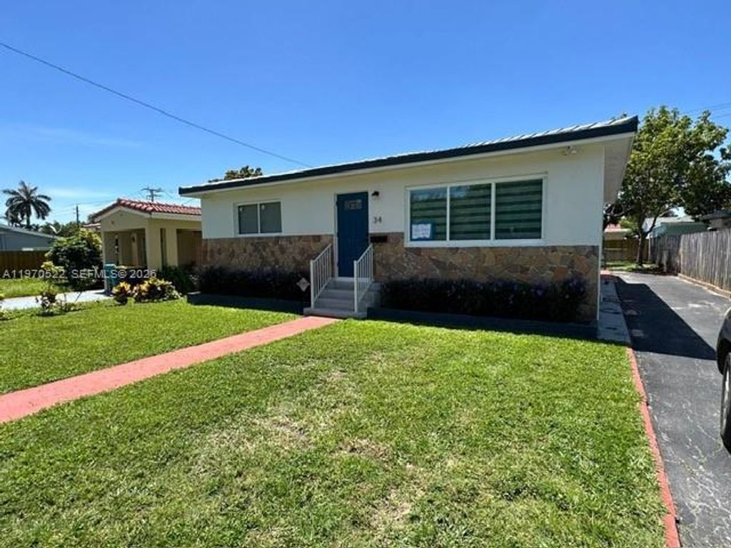 Photo of 34 SE 3rd Ter #0, Dania Beach, FL 33004 (MLS # A11970522)