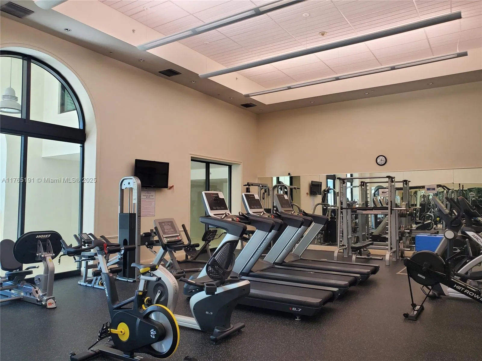 Coral Gables, Florida 33134, United States, 2 Bedrooms Bedrooms, ,2 BathroomsBathrooms,Residential,Active,91310