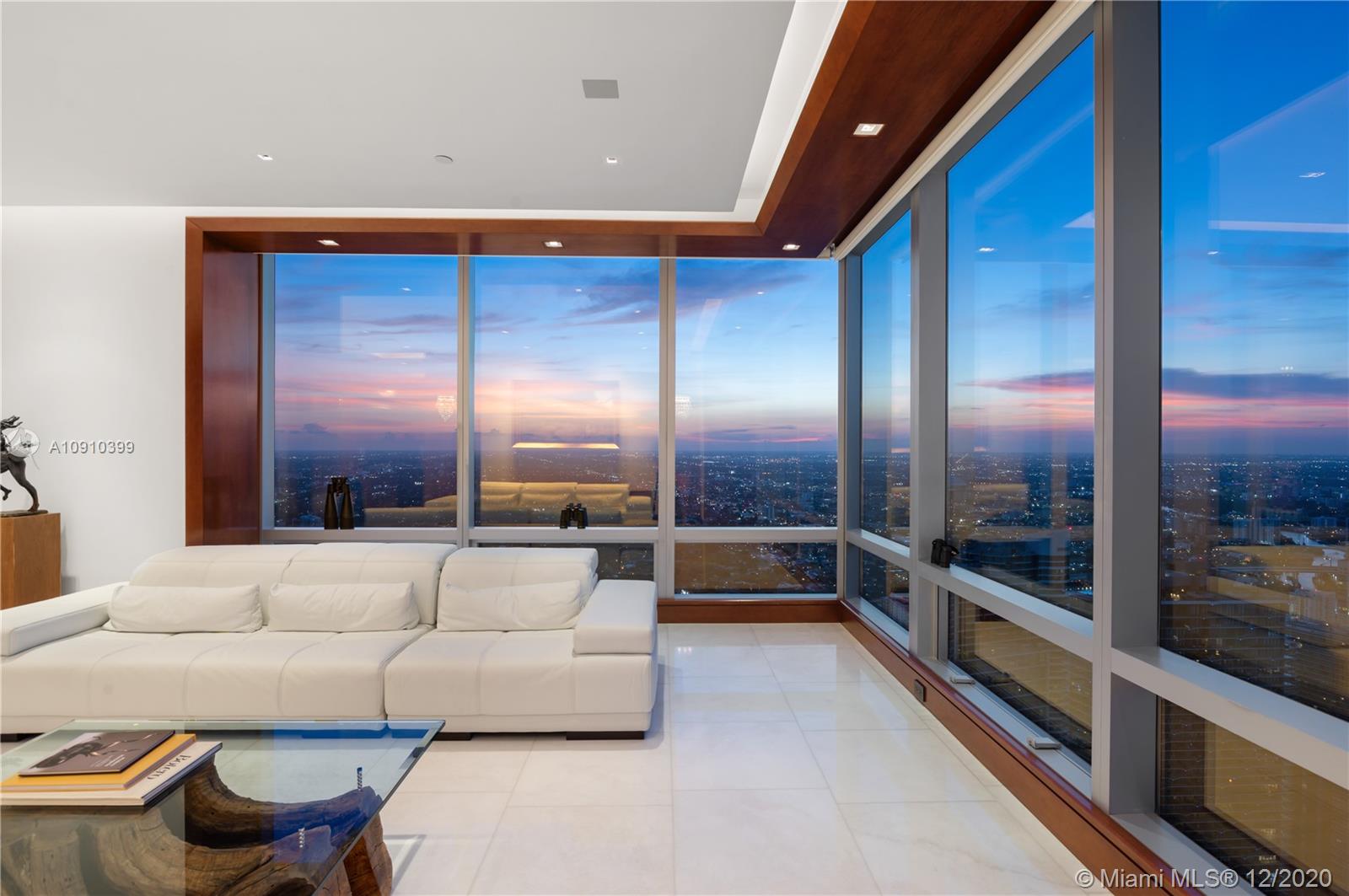 Four Seasons Residence - Residential