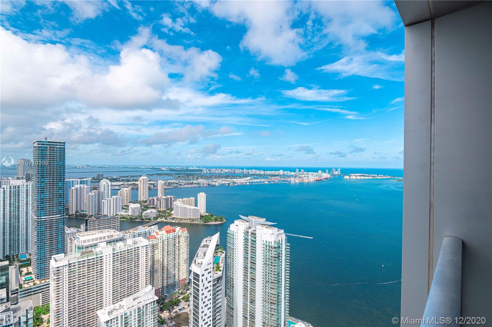 Four Seasons Residence - Residential