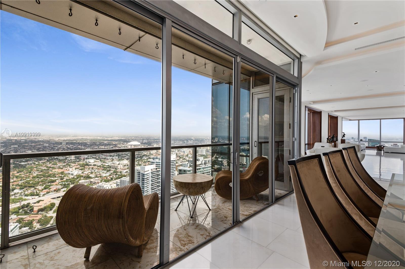 Four Seasons Residence - Residential