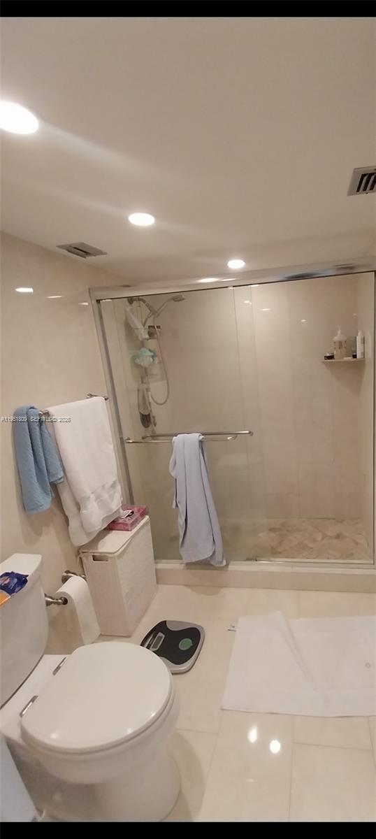 BRICKELL BAY CLUB CONDO - Residential