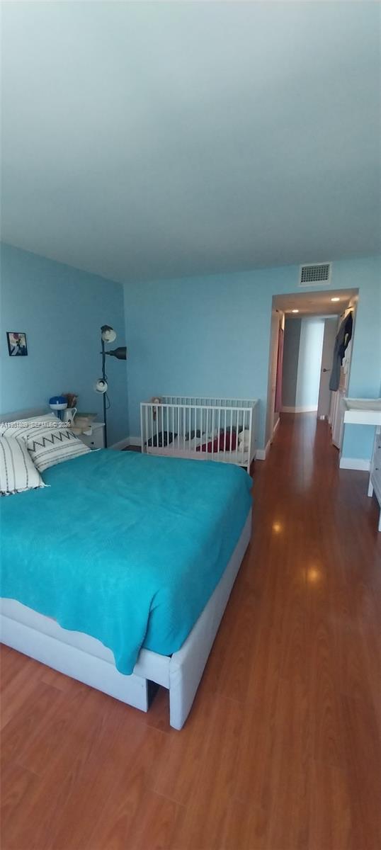 BRICKELL BAY CLUB CONDO - Residential