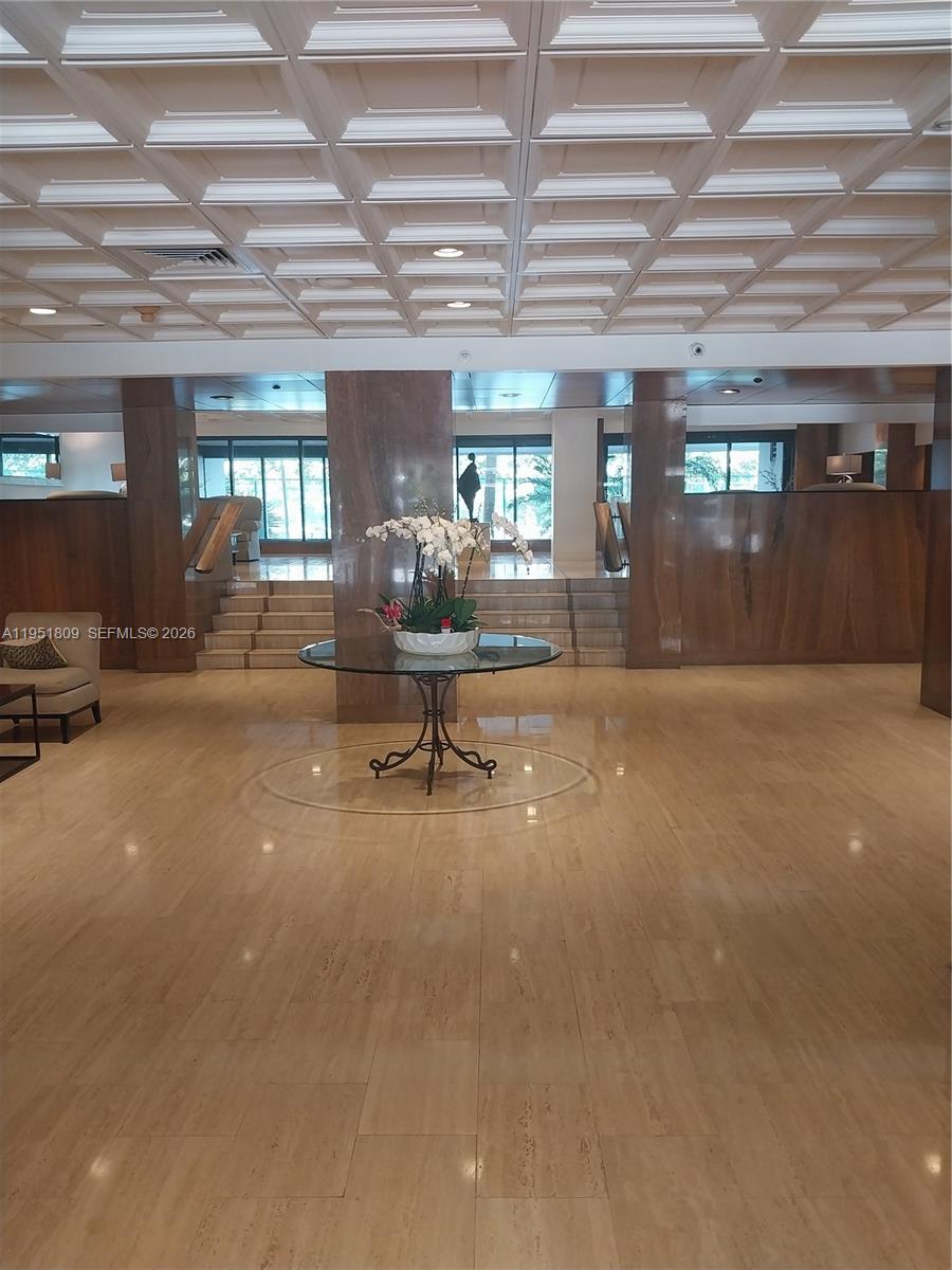 BRICKELL BAY CLUB CONDO - Residential