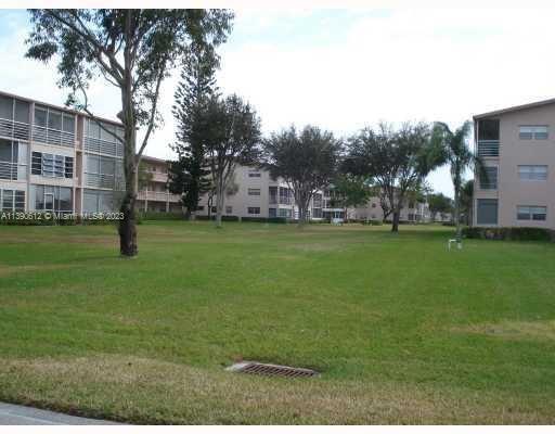 MANSFIELD AT CENTURY VILL - Residential