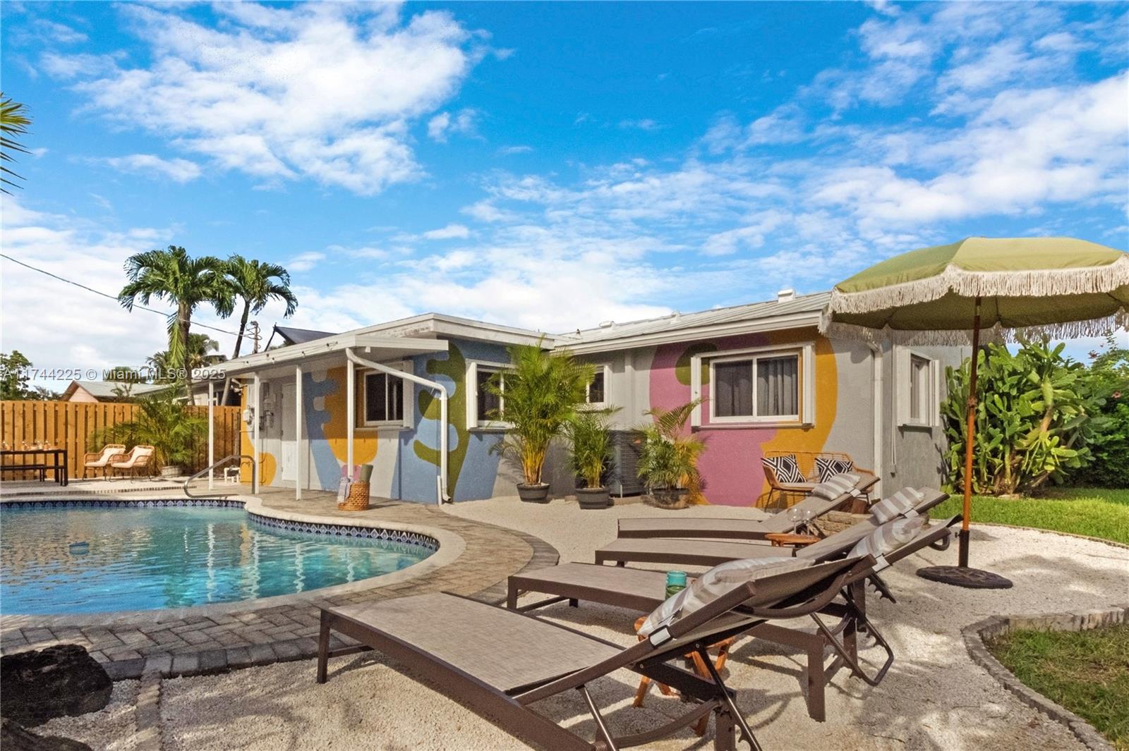 SNUG HARBOR SEC TWO - Residential