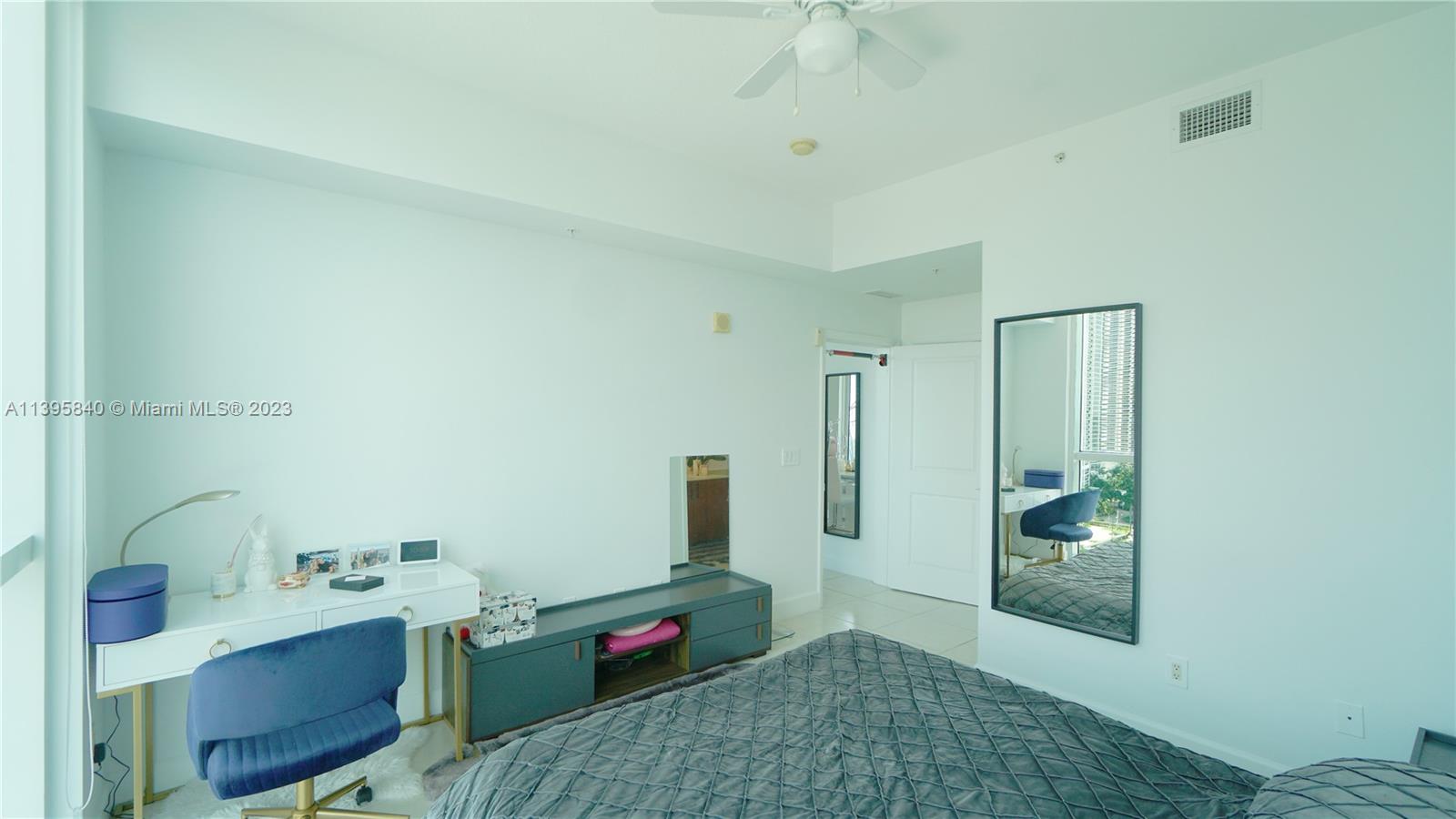 OCEAN MARINE YACHT CLUB C - Residential