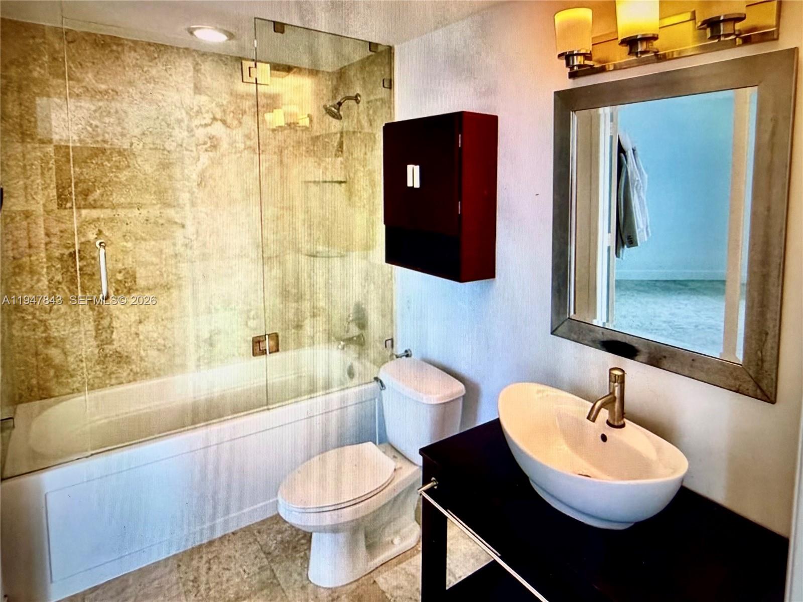 WIND CONDO - Residential