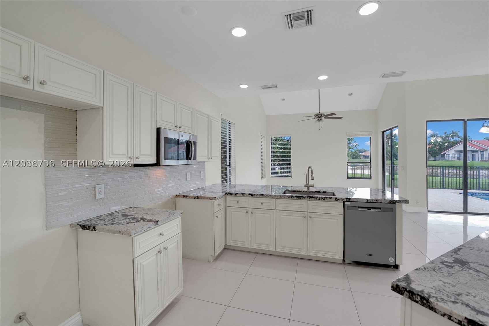 22281 Tupelo Pl