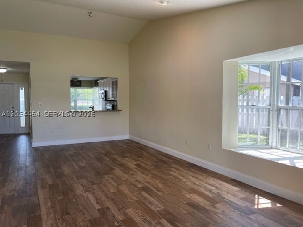Photo of 11160 SW 11th Pl #11160, Davie, FL 33324 (MLS # A12034494)