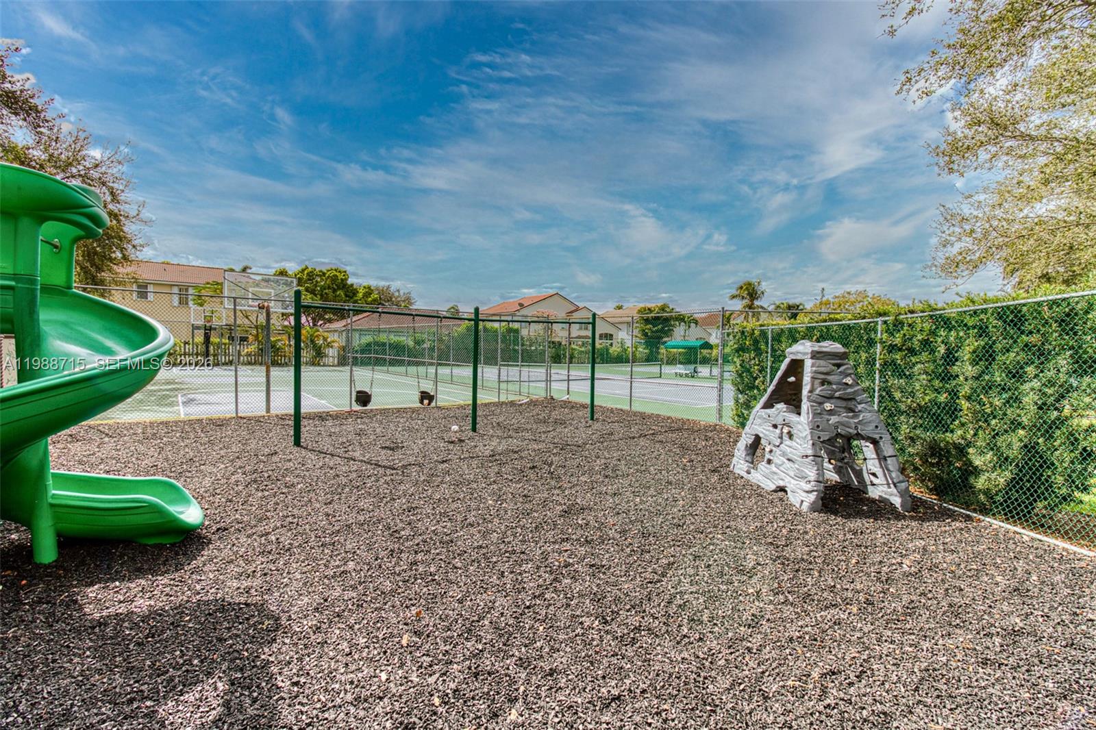 BANYAN OAKRIDGE PLAT - Residential