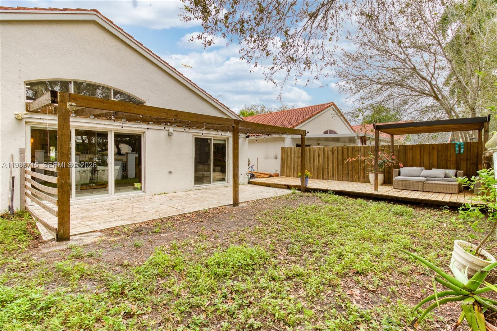 BANYAN OAKRIDGE PLAT - Residential