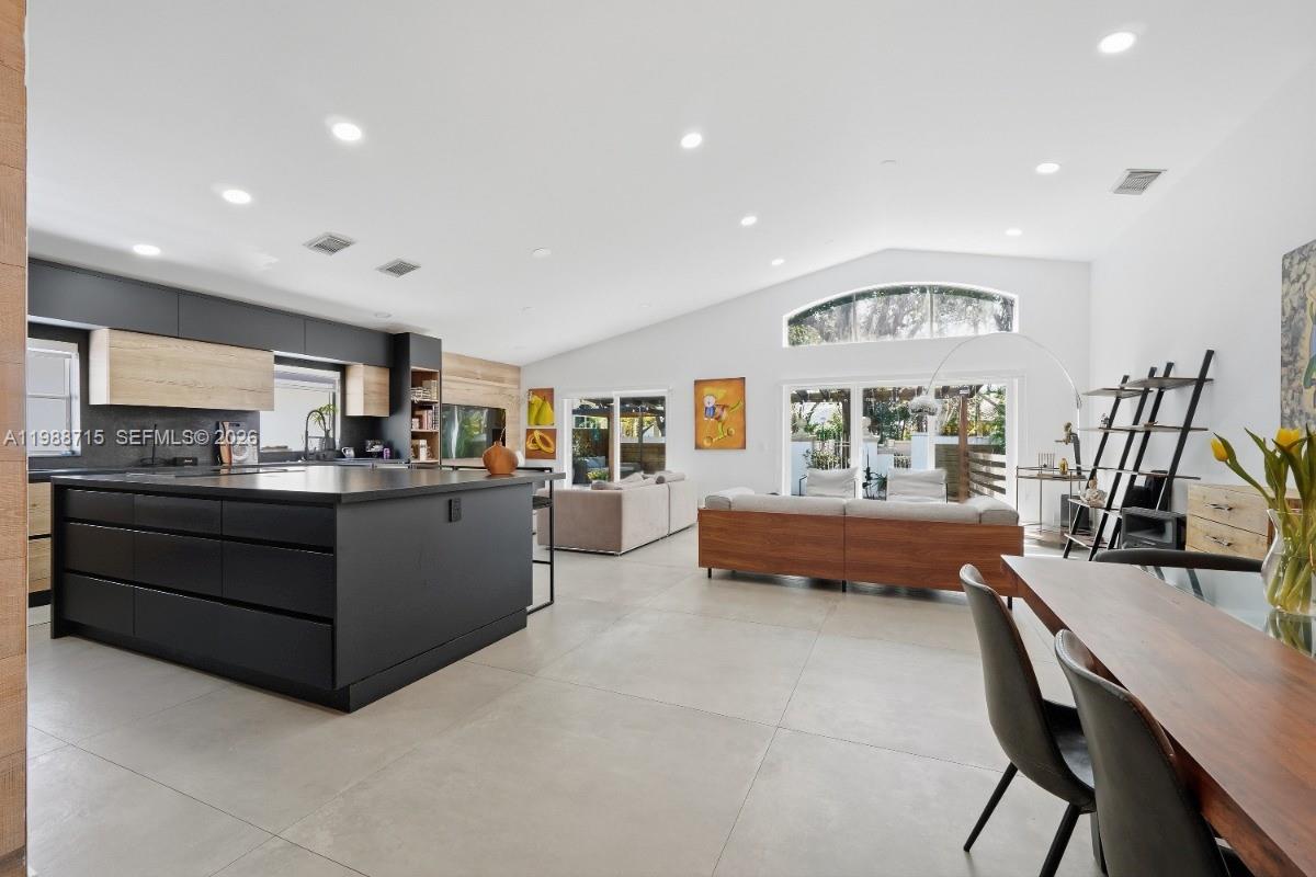 BANYAN OAKRIDGE PLAT - Residential
