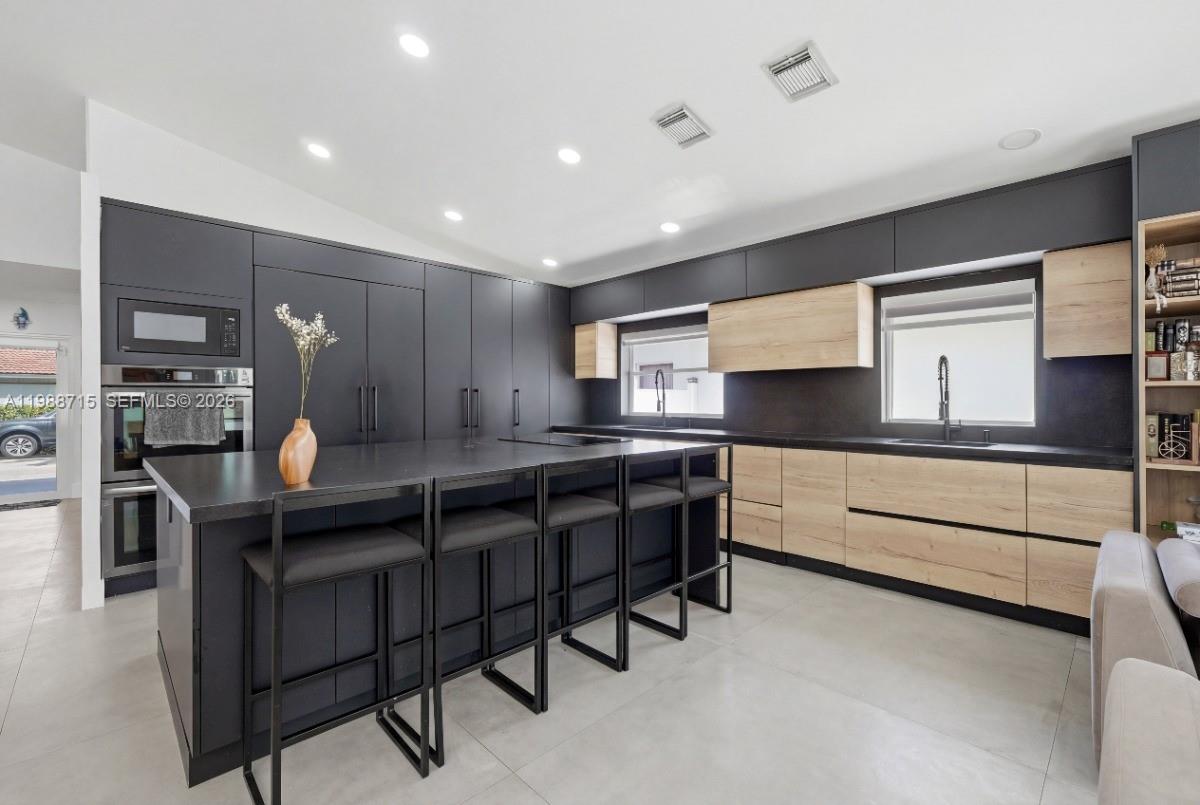 BANYAN OAKRIDGE PLAT - Residential