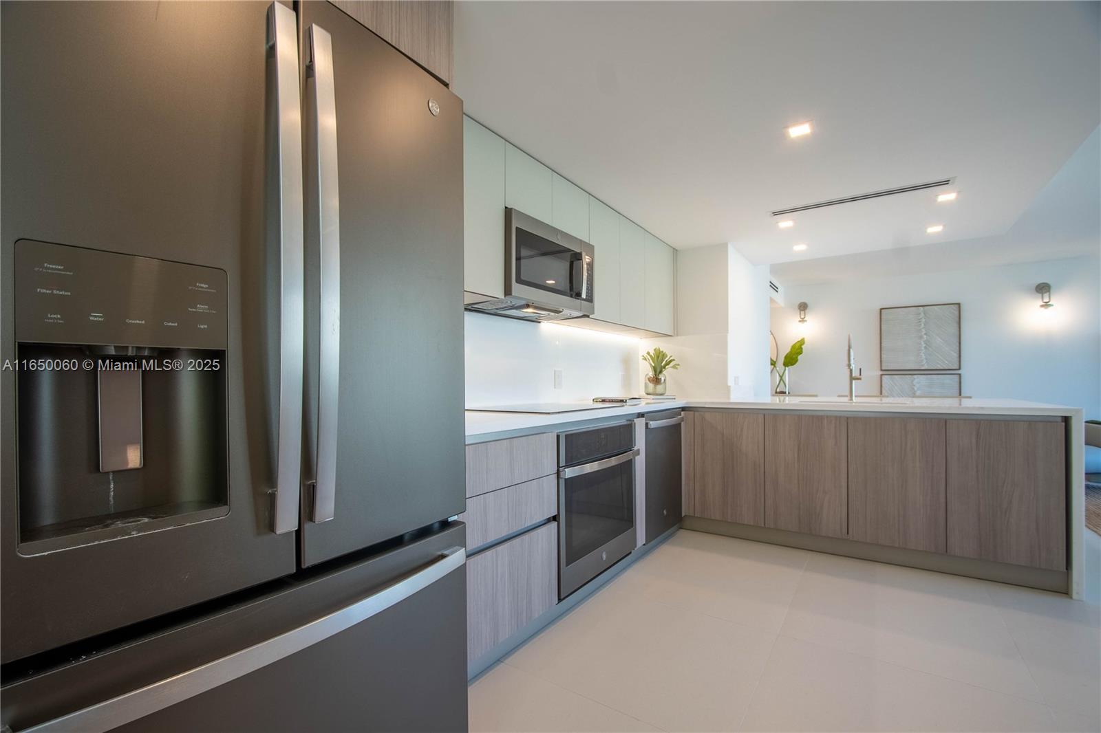 150 SUNRISE DRIVE CONDO - Residential