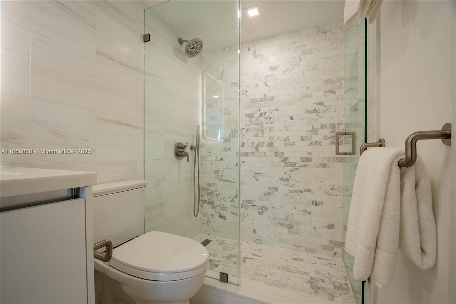 150 SUNRISE DRIVE CONDO - Residential