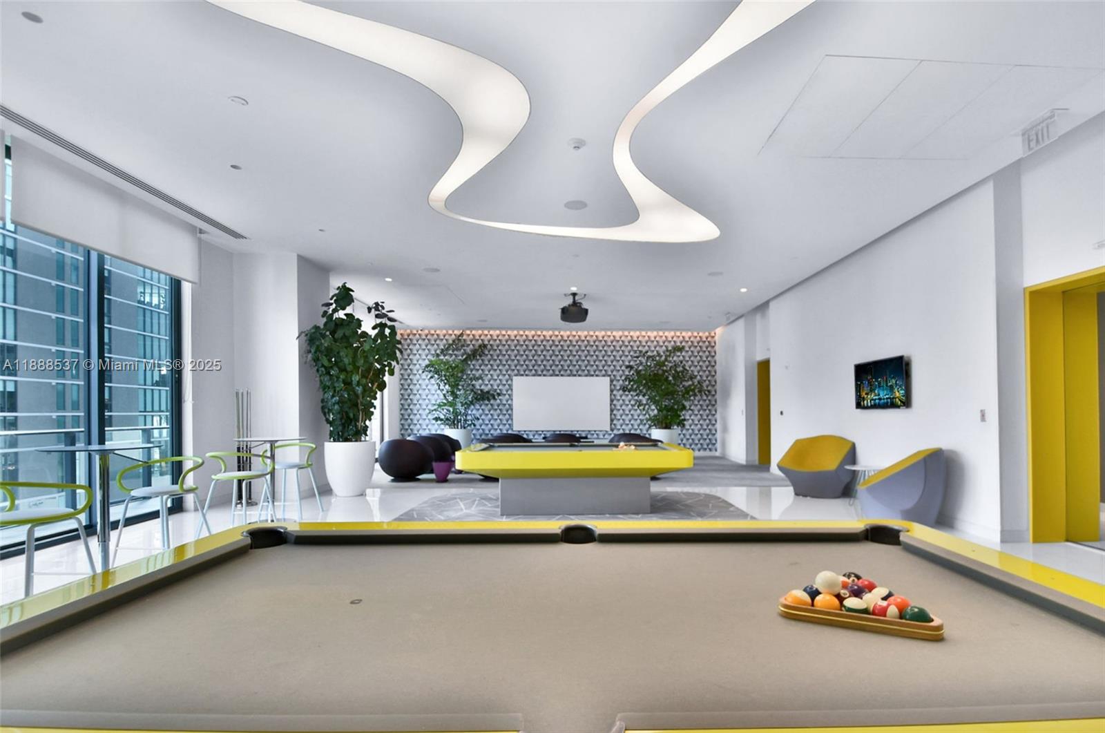 PARAISO BAYVIEWS CONDO - Residential Lease