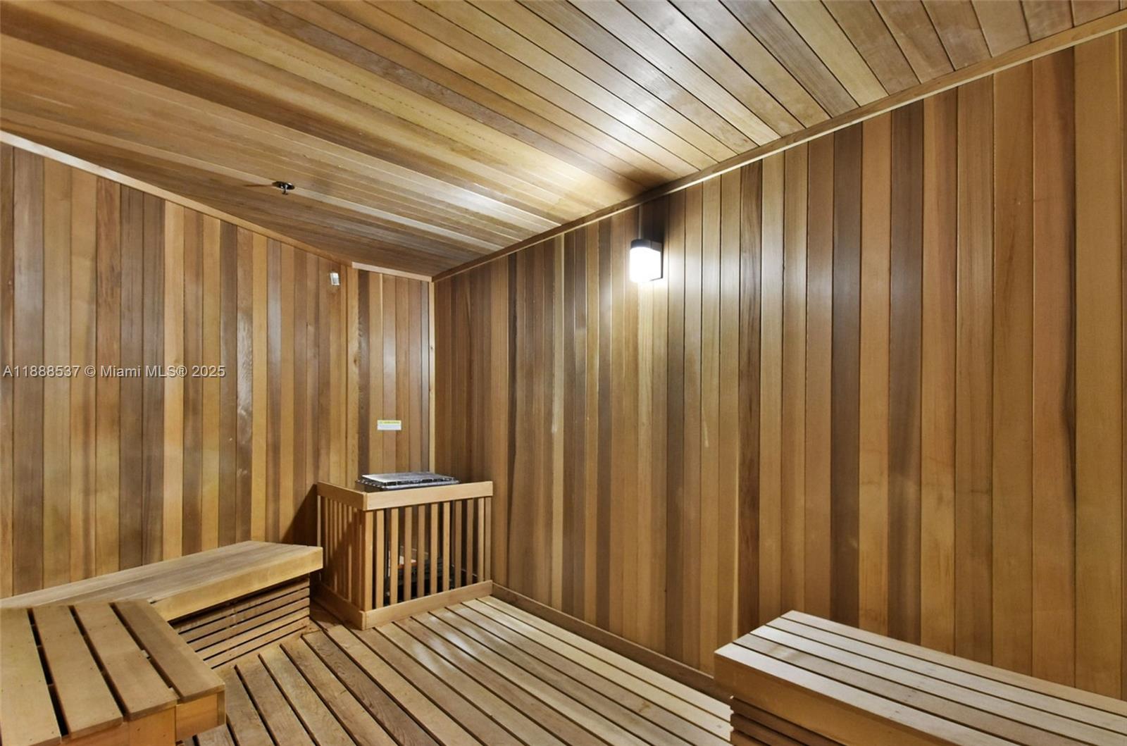 PARAISO BAYVIEWS CONDO - Residential Lease