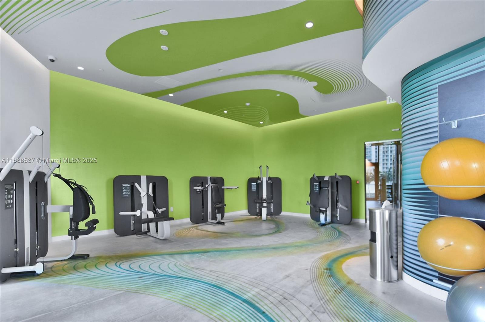 PARAISO BAYVIEWS CONDO - Residential Lease